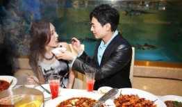 昆明情侣吃瓜事件,一场意外引发的舆论风波