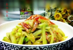 炒扶手瓜是否去皮吃,去皮还是不去皮，营养与口感大揭秘