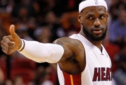 詹姆斯吃瓜事件,揭秘背后真相与网络舆论风暴