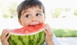 吃瓜同时练法语,轻松练就流利法语