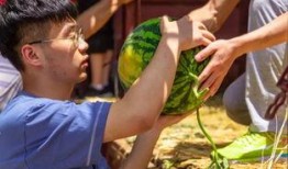 唐庄吃瓜视频,揭秘娱乐圈幕后风云