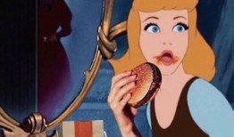 吃瓜吃吐人阿期公主,从吃瓜达人到吐人奇才的华丽蜕变