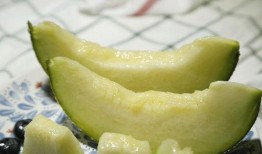 树底吃瓜,一场别开生面的夏日吃瓜盛宴