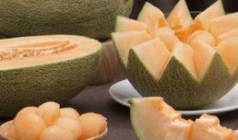 吃哈密瓜前泡水,解锁美味新食法，营养翻倍的秘密